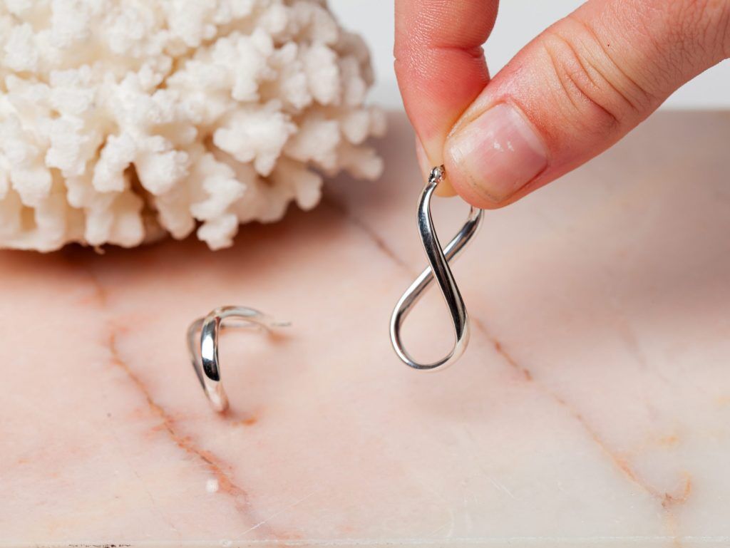 Oorbellen Hoop Earrings Twist Small 925 sterling zilver Laura Design